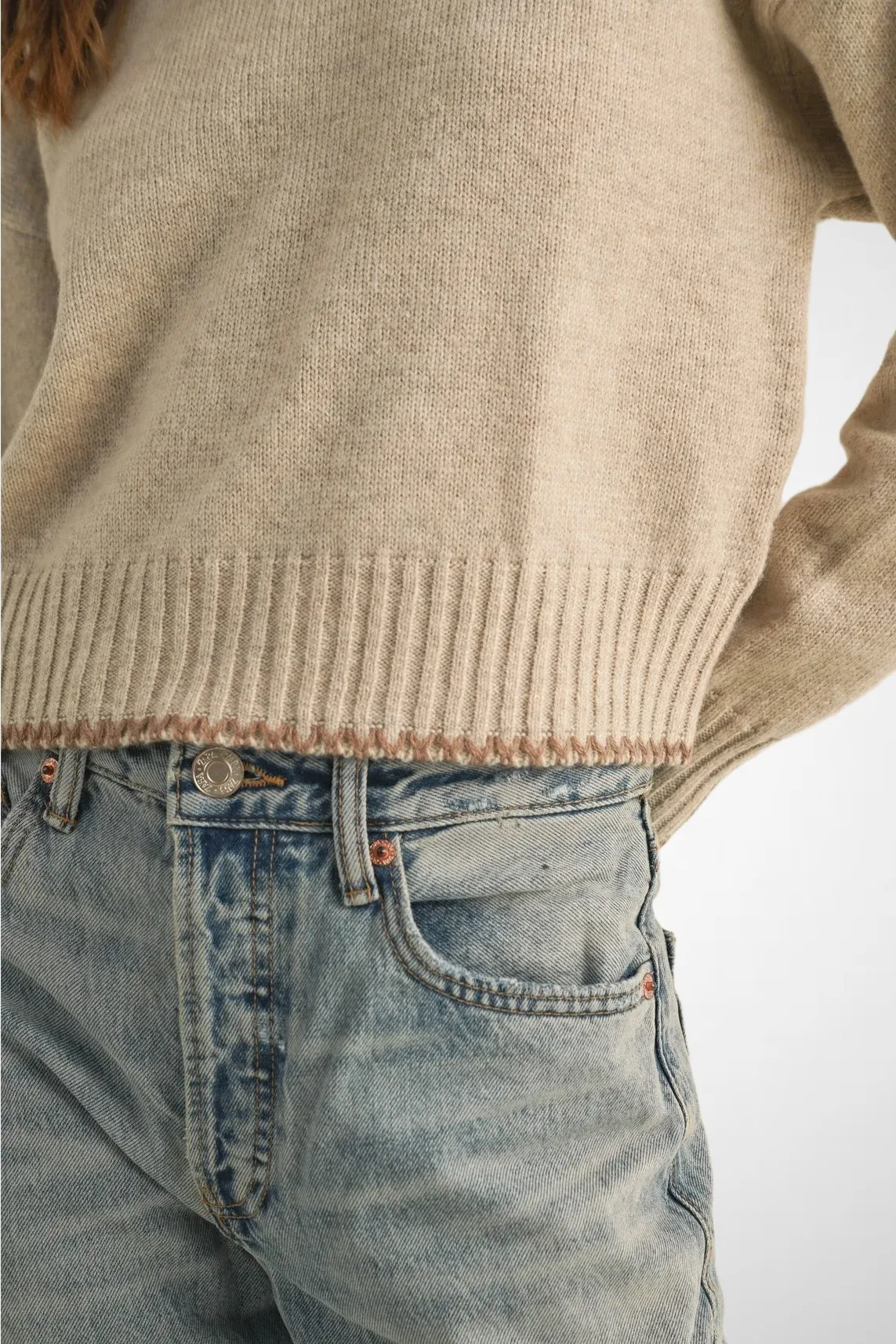 Color Stitching Detailed Sweater Top