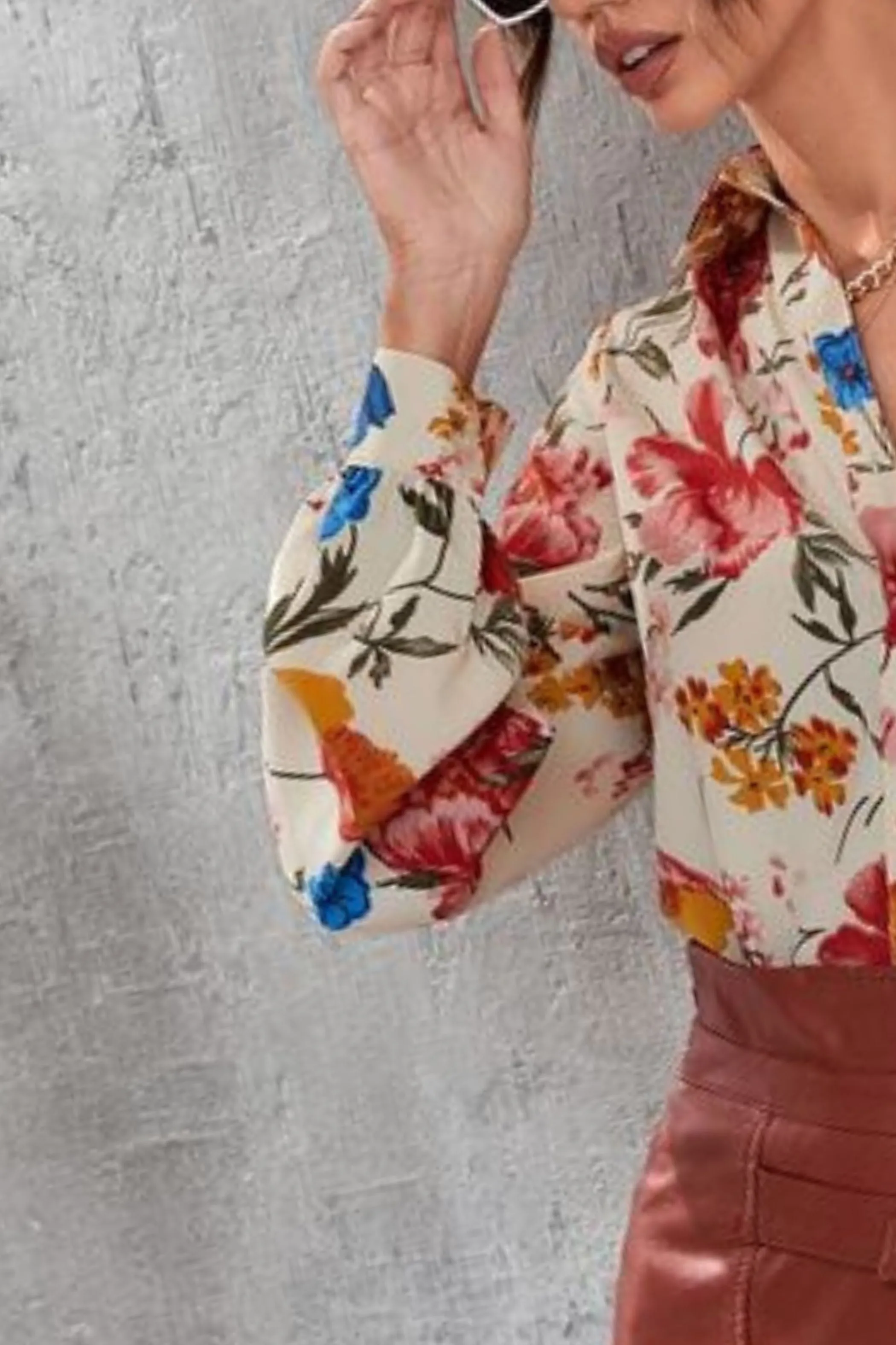 FLORAL PRINT FRONT BUTTON SHIRT