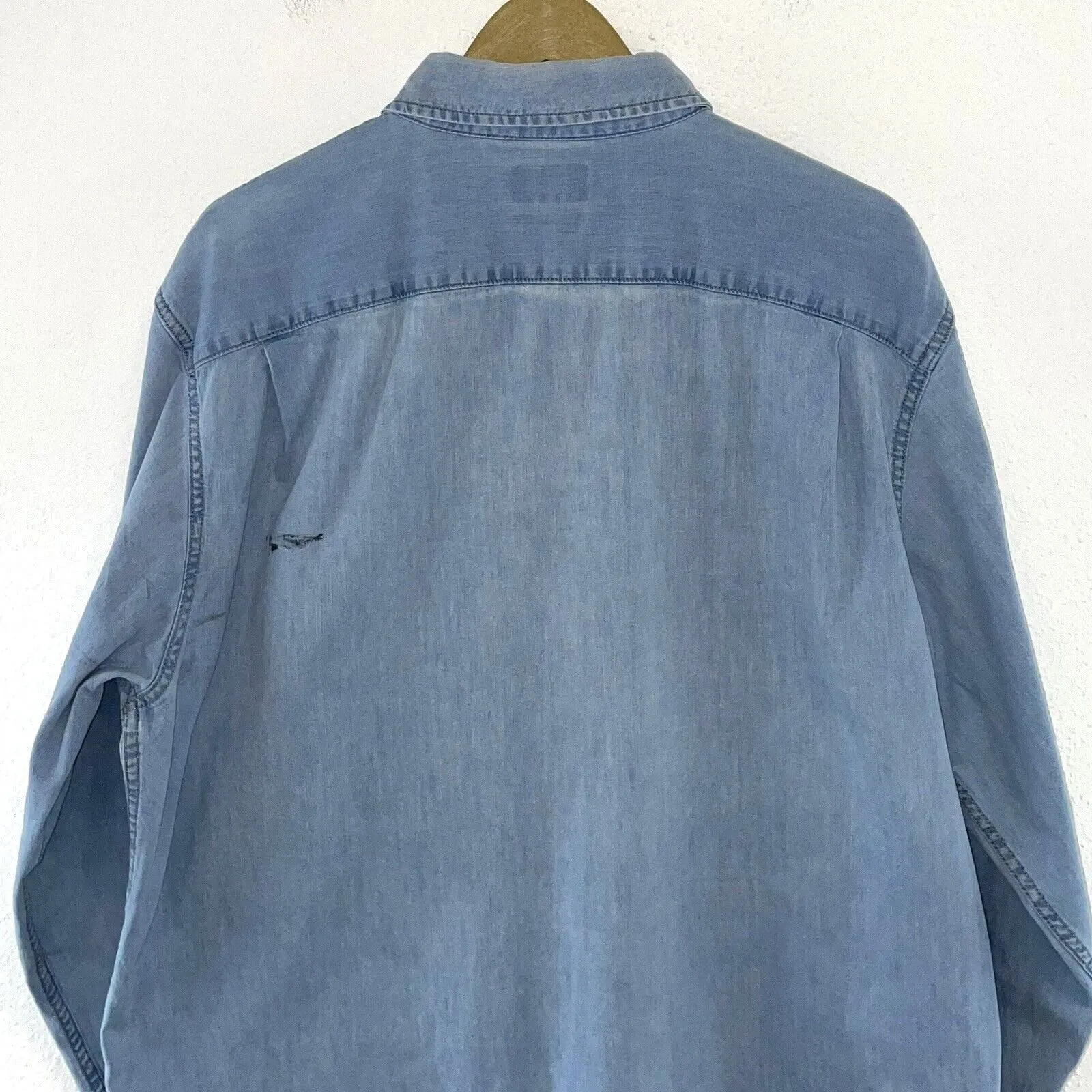 Wrangler Men's Denim Button Up Shirt Distressed Paint Workwear Light  Size XL