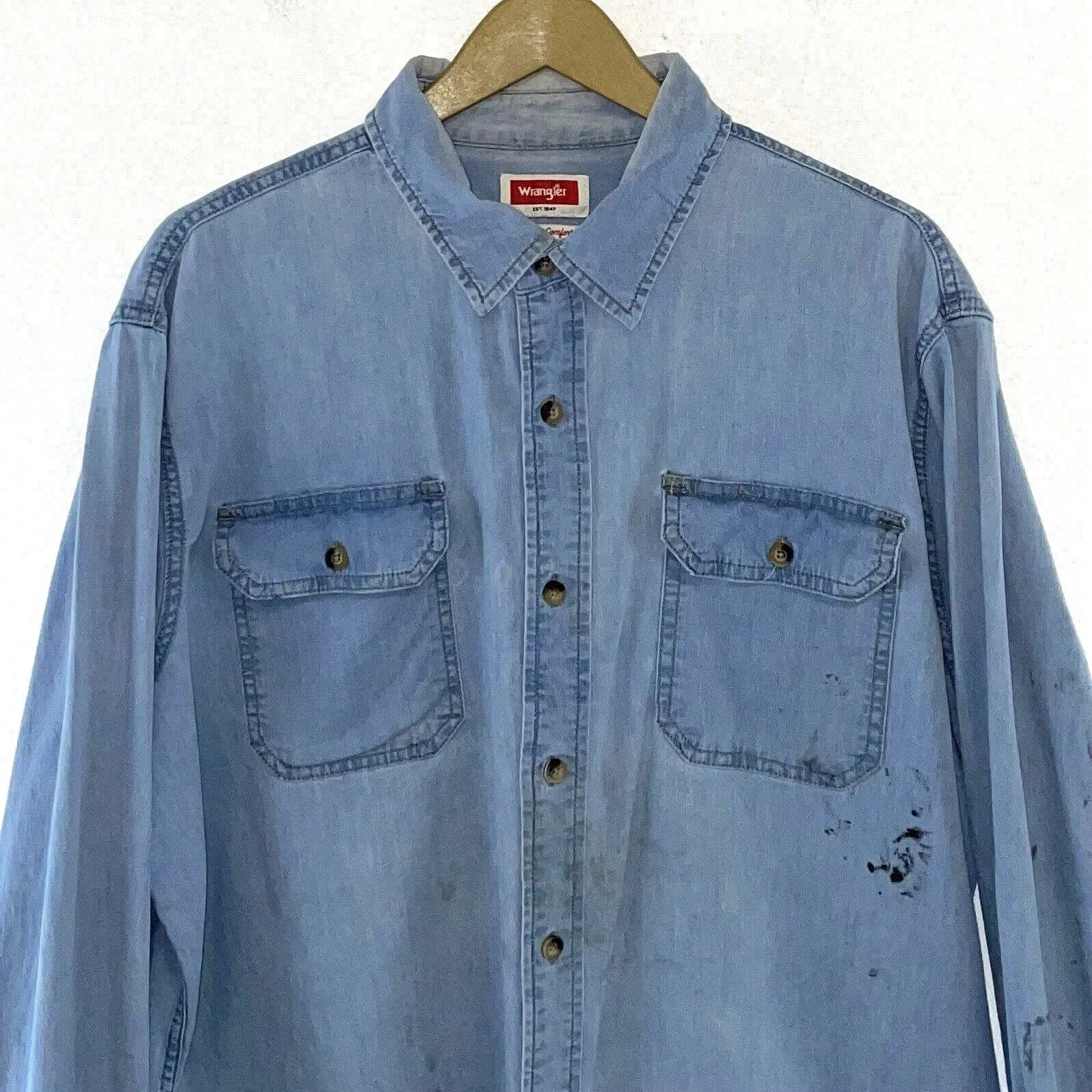 Wrangler Men's Denim Button Up Shirt Distressed Paint Workwear Light  Size XL
