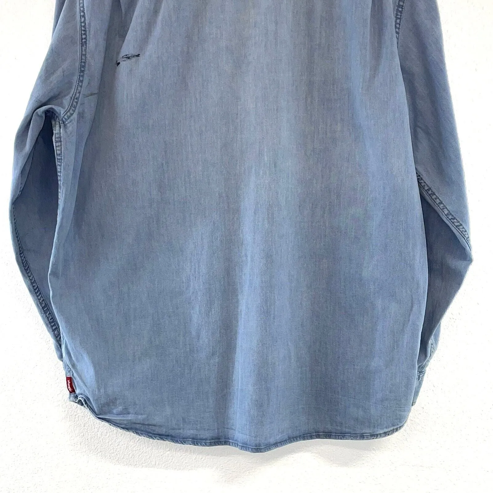 Wrangler Men's Denim Button Up Shirt Distressed Paint Workwear Light  Size XL
